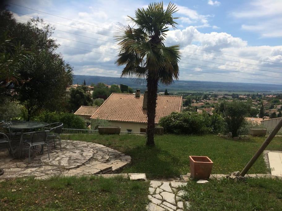Appartement Sur La Colline Avec Acces Piscine Volx Extérieur photo