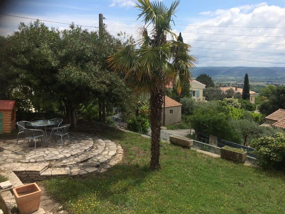 Appartement Sur La Colline Avec Acces Piscine Volx Extérieur photo